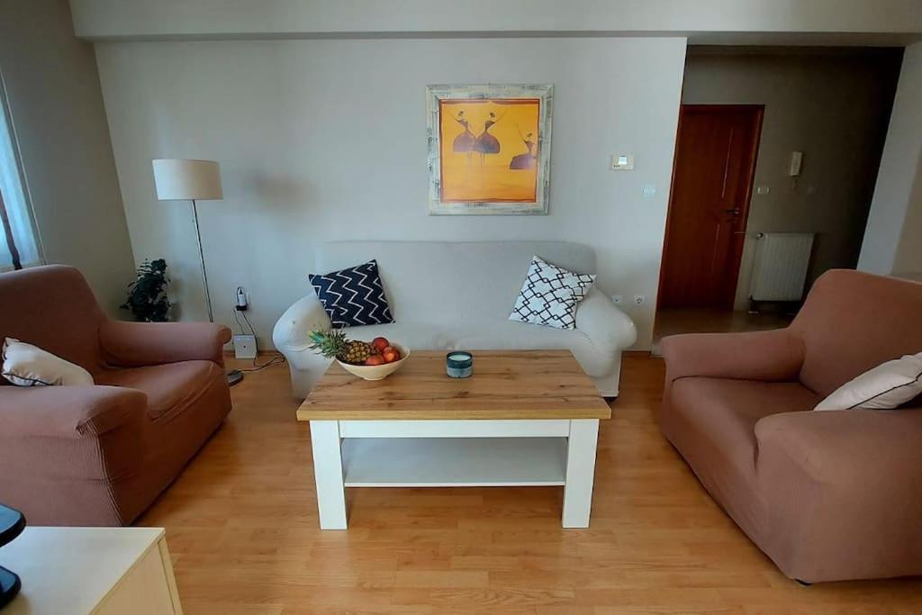 Apartman Ana Pula - Calm, Free Parking, Close To Center Exteriör bild